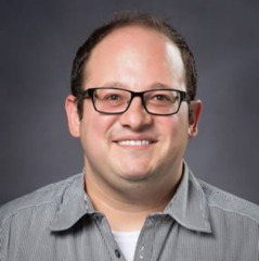 portrait of Jason Bronowitz